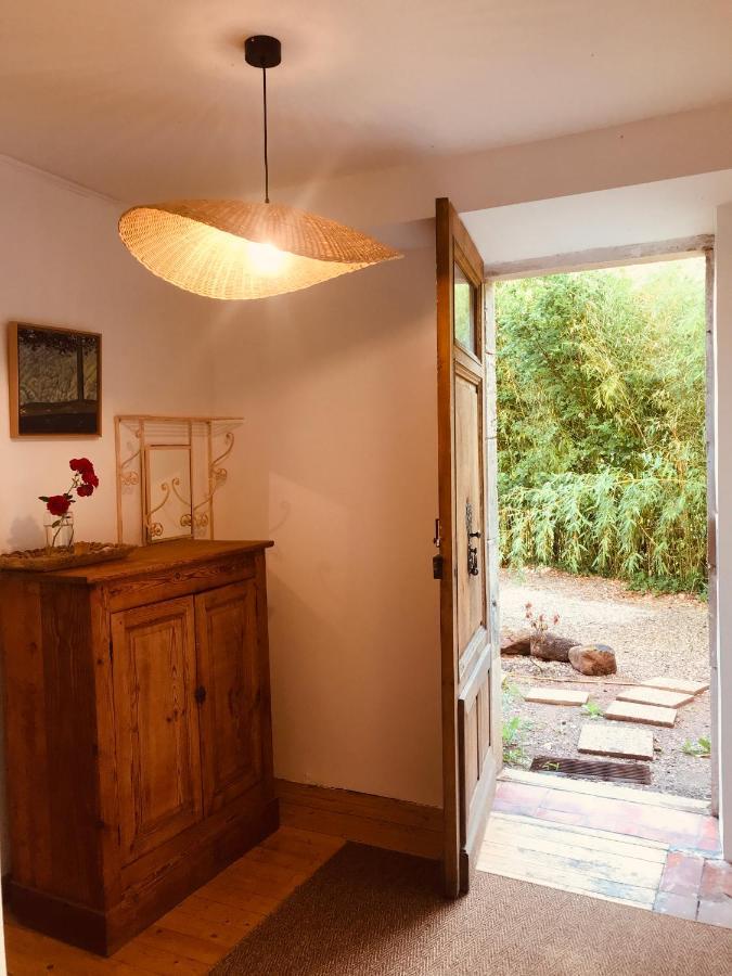 Maison De Famille Et D'Ami-E-S Valady Экстерьер фото