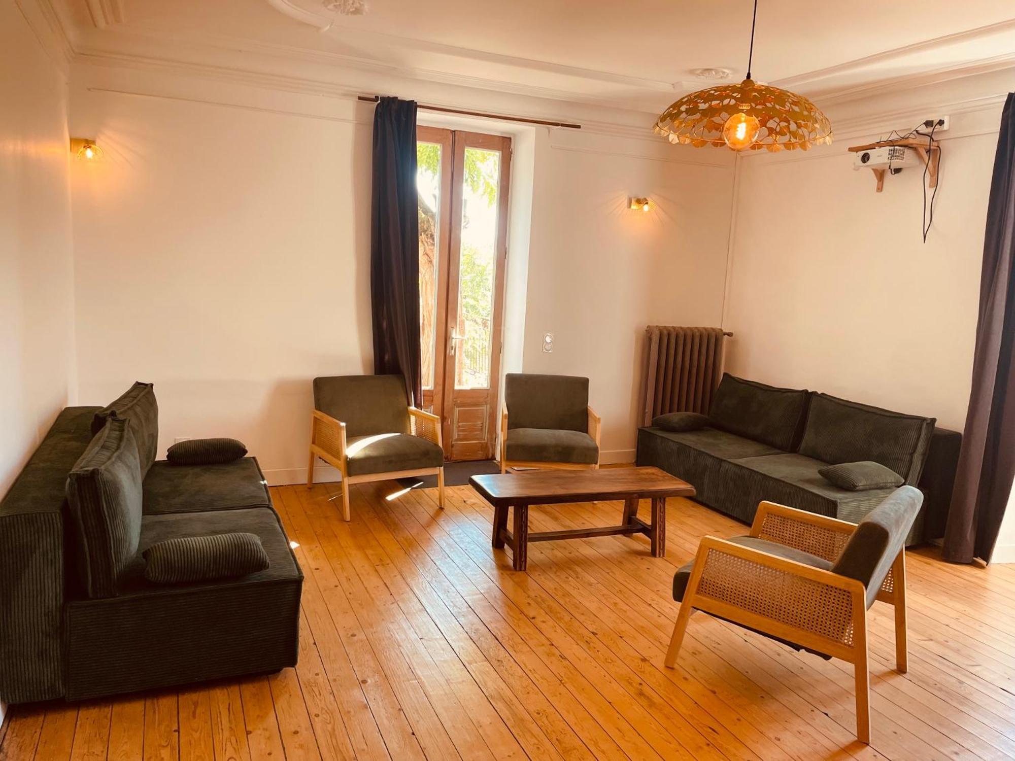 Maison De Famille Et D'Ami-E-S Valady Экстерьер фото